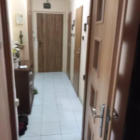 Apartman Slnecny 2 - Izbovy Byt V Humennom